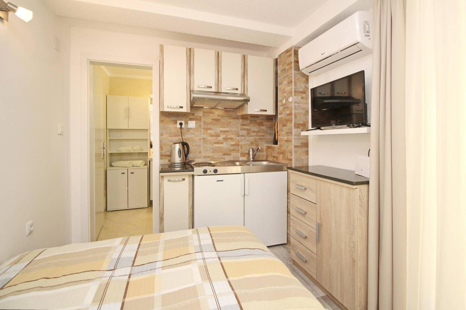Apartments Vasilic-Cugalj-Smokvina バスカ エクステリア 写真